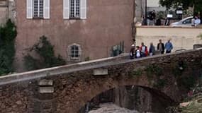A Trans en Provence, où quatre personnes ont été tuées. Les intempéries qui se sont abattues sur le secteur de Draguignan ont fait au moins dix-huit morts. En moins de 24 heures, il a plu par endroits autant qu'en six mois habituellement. /Photo prise le