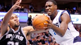 Ian Mahinmi face à Tim Duncan