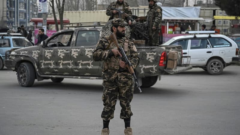 "Une étape importante": un Américain détenu en Afghanistan libéré par les autorités talibanes