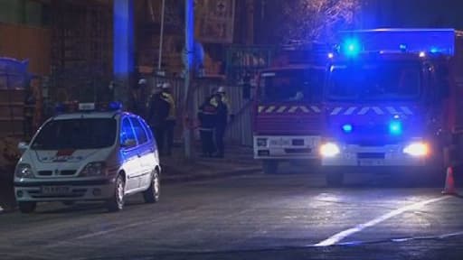 Une quarantaine de pompiers a été dépéchée sur les lieux de l'accident, à Villeneuve-la-Garenne.