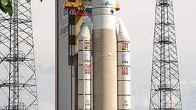 Le vol 194 de la fusée Ariane prévu vendredi pour la mise en orbite de deux satellites, a de nouveau été reporté en raison d'un problème technique. Le lanceur européen devait décoller à 19h30 locales (22h30 GMT) du centre spatial de Kourou, en Guyane fran