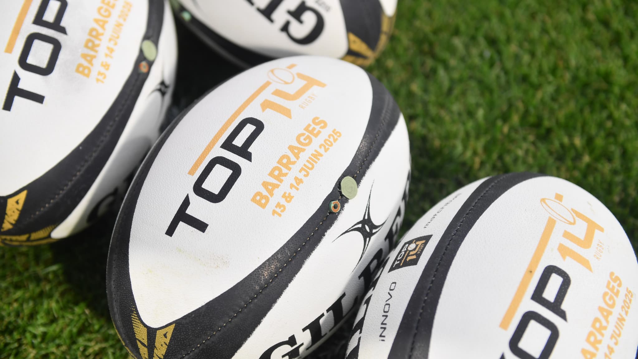 Le ballon des barrages de Top 14, le 13 juin 2025.