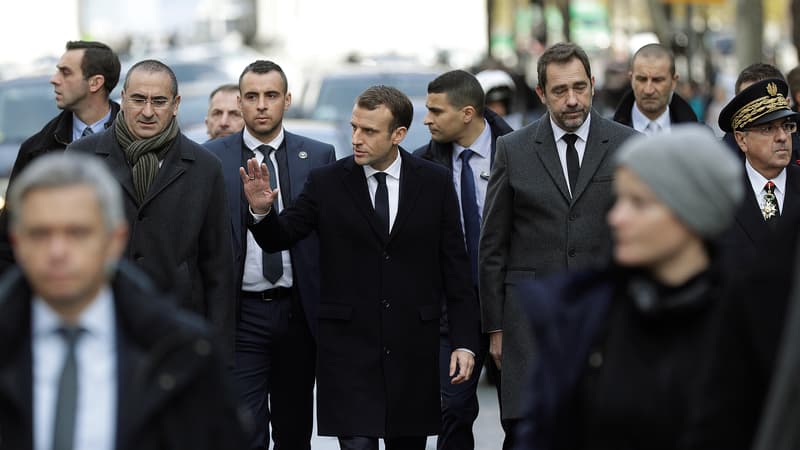 Emmanuel Macron à Paris, dimanche. 
