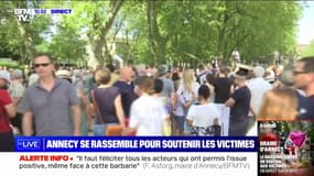 Rassemblement à Annecy: de nombreux habitants se recueillent sur le lieu de l'attaque au couteau avant la cérémonie 
