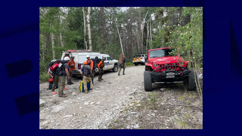 États-Unis: un randonneur secouru en montagne après avoir été abandonné par ses collègues de bureau