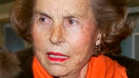 Le fisc français réclame près de 78 millions d'euros d'impôts impayés à l'héritière de L'Oréal Liliane Bettencourt, après la découverte de comptes occultes à l'étranger et d'une île des Seychelles achetée clandestinement, selon le site d'information sur i