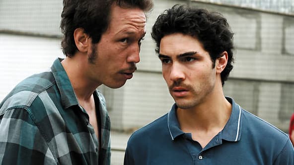 Reda Kateb et Tahar Rahim dans "Un Prophète", en 2009. 