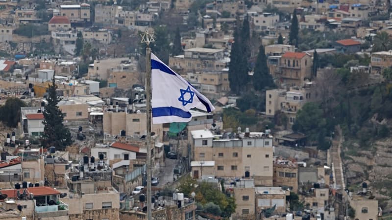 Le quartier de Silwan à l'est de la vieille ville de Jérusalem photographié depuis le mont des Oliviers le 2 janvier 2023.