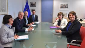 Les députées nord-irlandaises rencontrent le négociateur en chef du Brexit Michel Barnier, le 9 octobre 2018 à Bruxelles. 
