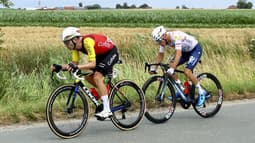 Benjamin Thomas et Mattéo Vercher lors de la 1ere étape du Tour de France le 5 juillet 2025 à Lille