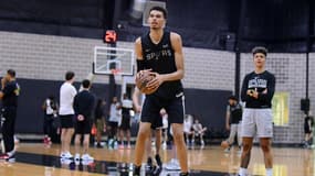 Victor Wembanyama à l'entraînement avec les San Antonio Spurs, le 30 juin 2023