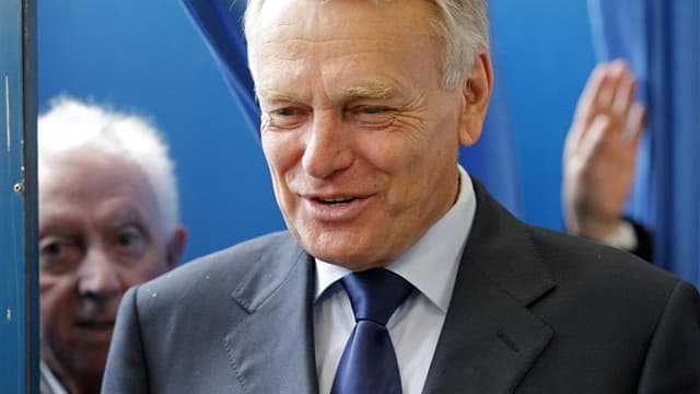 Le Premier ministre Jean-Marc Ayrault dénonce une alliance UMP-FN.