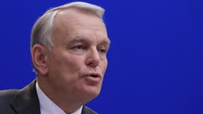 Selon un sondage Ifop pour Paris Match, Jean-Marc Ayrault, enregistre sa première hausse de popularité (+4 points) depuis sa nomination à Matignon, après une succession de chutes importantes. Désormais, 47% des Français disent approuver l'action du chef d