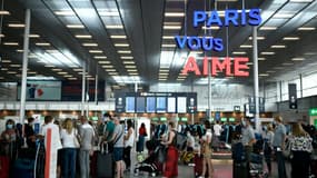 A l'aéroport de Paris-Orly, le 1er août 2020