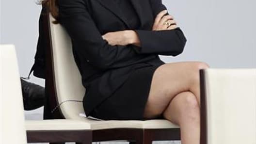 Aurélie Filippetti, la ministre de la Culture, a annoncé l'arrêt ou la suspension d'un milliard d'euros de projets culturels entamés par le précédent gouvernement dans le cadre des mesures d'économies décidées par François Hollande. /Photo prise le 14 jui