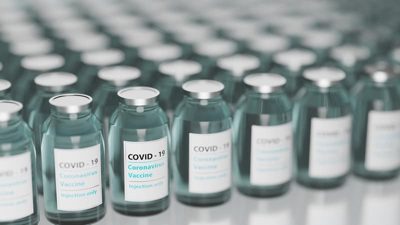 Le maire de Cannes a décidé tout seul d’ouvrir la vaccination à toute personne de plus de 50 ans. Bonne ou mauvaise idée?