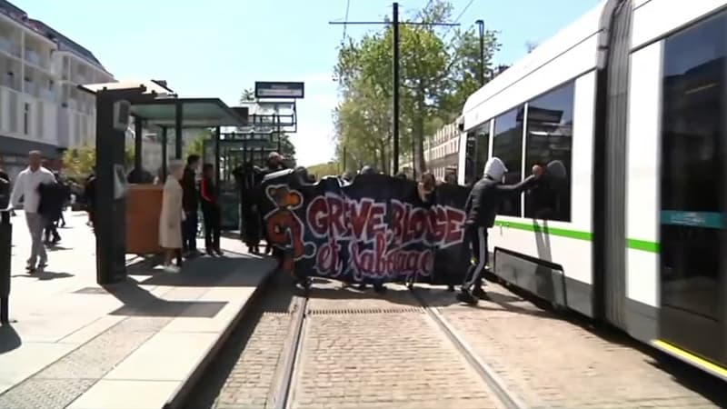 Plusieurs centaines de la manifestants ont défilé ce mardi à Nantes. 