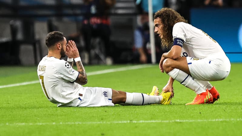 Jonathan Clauss blessé avec Mattéo Guendouzi lors de OM-Sporting