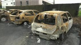 Des voitures brûlées en Alsace