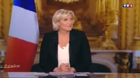 Marine Le Pen invitée du journal de 20h de TF1 le 18 avril 2017.