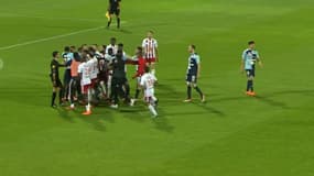 La bagarre générale après le penalty