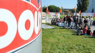 Le groupe Doux fait travailler directement et indirectement au moins 6800 personnes.