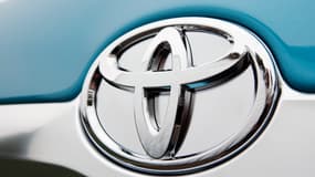 Toyota cherche à réduire sa dépendance au yen fort.