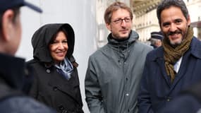 Ariel Weil (au milieu de la photo) a déposé plainte pour menace de mort.