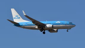 Un avion de la compagnie aérienne KLM au-dessus de Toulouse, le 27 août 2018.