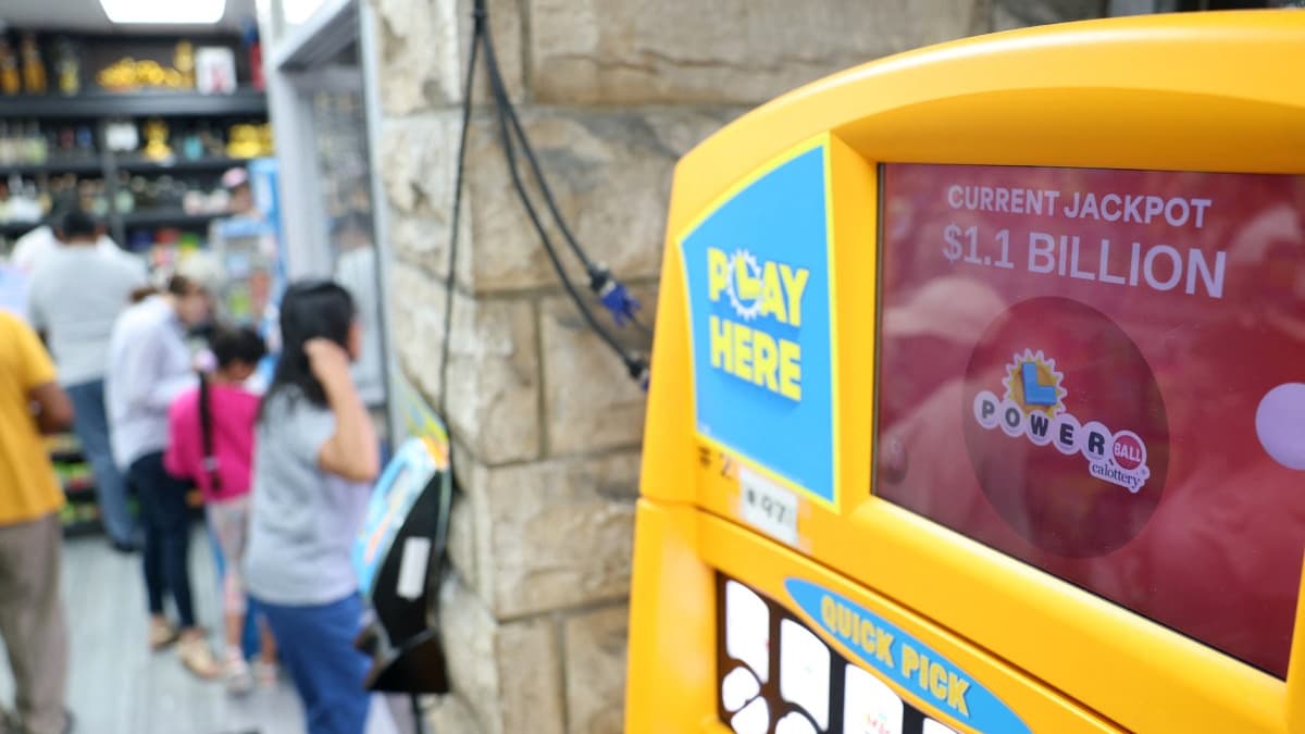 1,3 MILLIARD DE DOLLARS: LE JACKPOT DE LA LOTERIE AMÉRICAINE POWERBALL PROCHE D'UN NIVEAU RECORD DANS L'HISTOIRE DU JEU