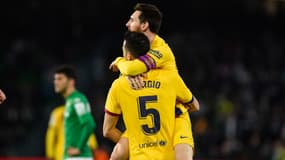 Sergio Busquets et Lionel Messi, à Séville le 9 février 2020