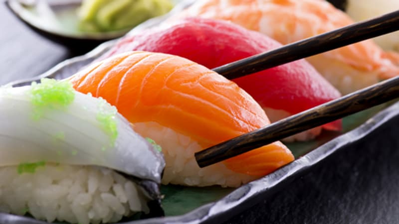 Faillites de restaurants, consommation en berne, prix en hausse... Le sushi est-il devenu trop cher pour les Français?