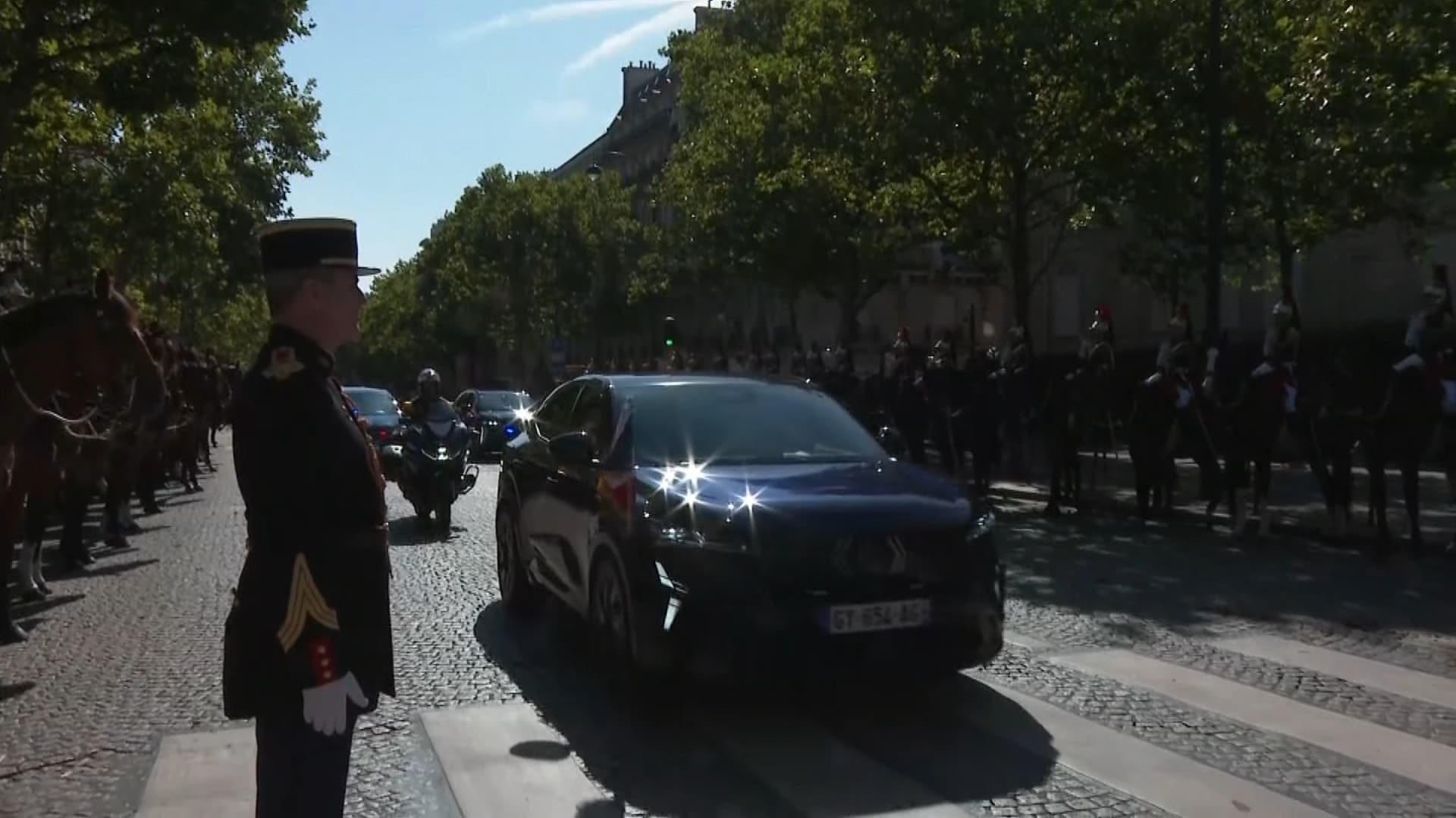 Le Renault Rafale avec à son bord Emmanuel Macron, le 14 juillet 2024