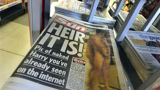 La famille royale britannique ne portera pas plainte auprès de la Commission des plaintes de la presse à propos de la publication de photos montrant le prince Harry nu et en galante compagnie dans une chambre d'hôtel de Las Vegas. /Photo prise le 24 août