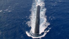 Un Barracuda en essai en mer