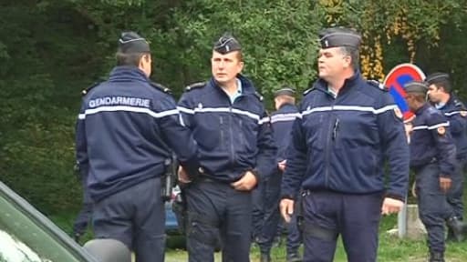 Les gendarmes sur la zone de recherches.