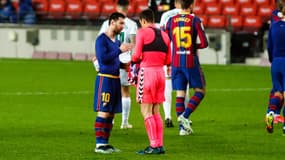 Lionel Messi et Edgar Badia