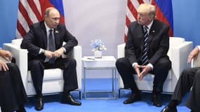 Vladimir Poutine et Donald Trump lors du G20 à Hambourg en juillet 2017;