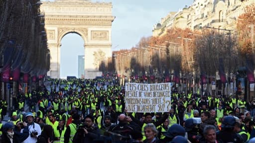 Les gilets jaunes sur les Champs-Élysées le 9 décembre 