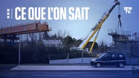 Une voiture de gendarmerie est garée devant un chantier, où le tablier d'un pont de la troisième ligne du métro de Toulouse s'est effondré, à Labege, près de Toulouse, dans le sud-ouest de la France, le 04 mars 2024. 