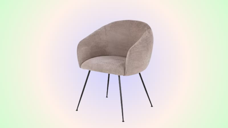 Maisons du Monde affiche secrètement un prix en or pour ce fauteuil de table textile 