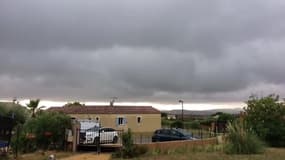 Timelapse de l'arrivée de l'orage en Ardèche - Témoins BFMTV