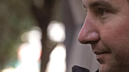 Olivier Besancenot et dix autres postiers ont été condamnés lundi à 1.500 euros d'amende avec sursis chacun pour la séquestration de cadres et l'occupation de locaux de La Poste en mai 2010. /Photo d'archives/REUTERS/Jean-Paul Pélissier