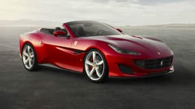 4.58 mètres de long, un toit en dur, et 600 chevaux sous le capot, c'est la nouvelle entrée de gamme de Ferrari, la Portofino.