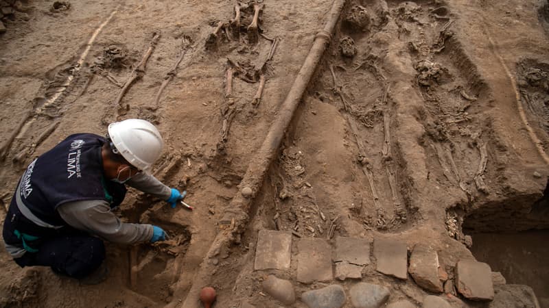 Pérou: découverte d'un cimetière de l'époque coloniale espagnole à Lima
