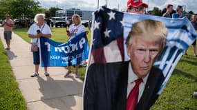 Des supporters de Donald Trump le 15 juillet 2024 à Milwaukee (Wisconsin) 
