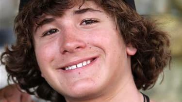 Jordan Romero, un Californien de 13 ans, est devenu samedi le plus jeune montagnard à atteindre le sommet de l'Everest. Il efface des tablettes le Népalais Temba Tsheri Sherpa, qui était arrivé à l'âge de 16 ans sur le toit du monde. /Photo prise le 10 av