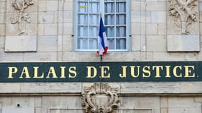 Le procès de quatre personnes accusées d'avoir assassiné un étudiant pour ses cryptomonnaies en 2021 s'ouvre ce lundi 2 juin à Vesoul (Haute-Saône).