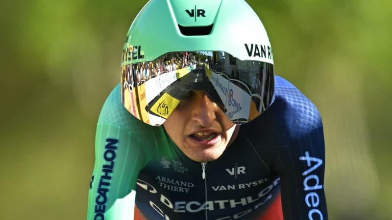Paul Seixas lors du contre la montre par equipes 1ere etape du Tour de France le 4 juillet 2026 2323227