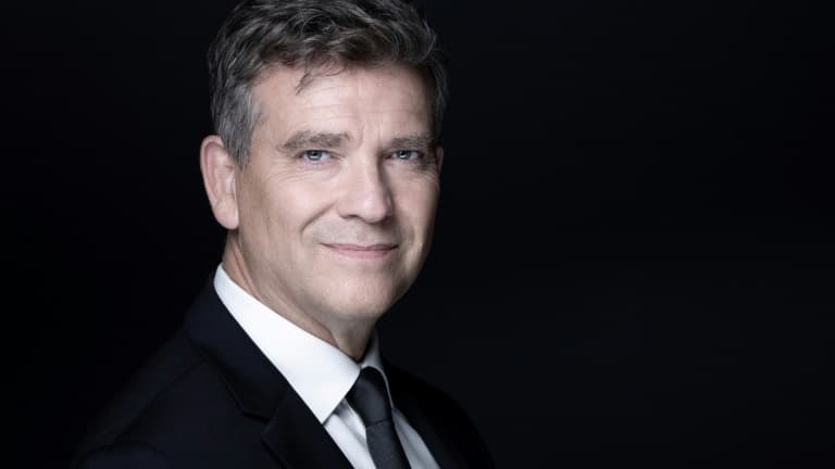 L'ex-ministre socialiste Arnaud Montebourg, pose à Paris le 1er septembre 2021 